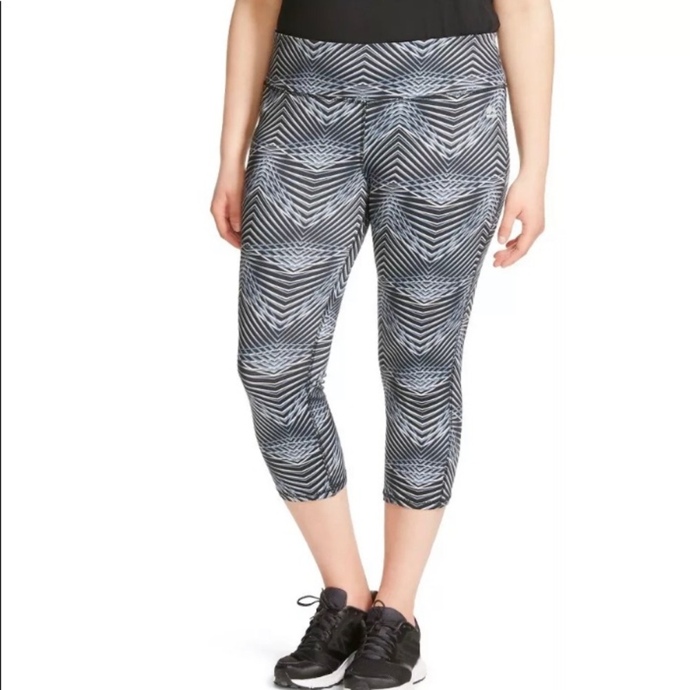 RBX active Capri size 1x